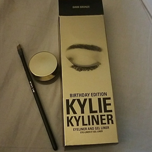 Kylie Cosmetics Other - ❌SOLD❌ Kylie Cosmetics Dark Bronze Gel Liner*